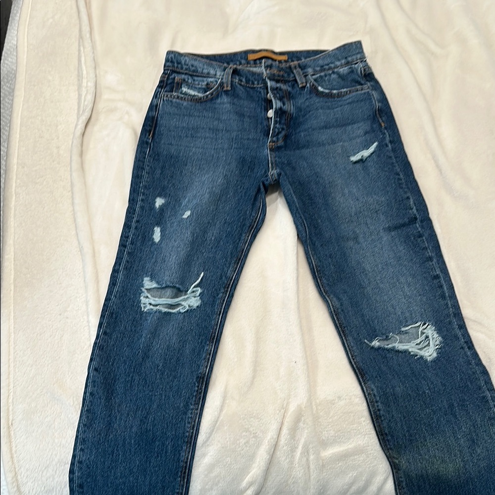 Joe’s The scout mid rise slim boyfriend. Button fly jean